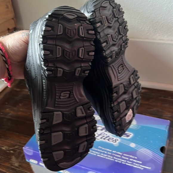 NIB Sketchers D’Lites Leather Memory Foam Sneakers Womens Size 10 - Picture 5 of 6